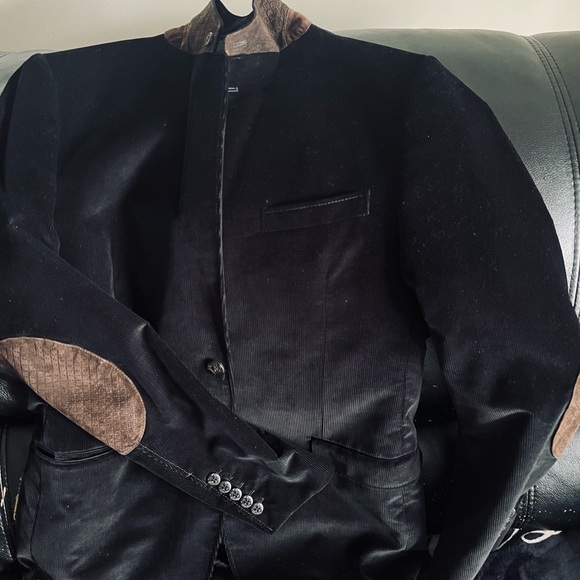 GUCCI Man’s black corduroy jacket w/ brown leather textured collar and elbows - Picture 11 of 17